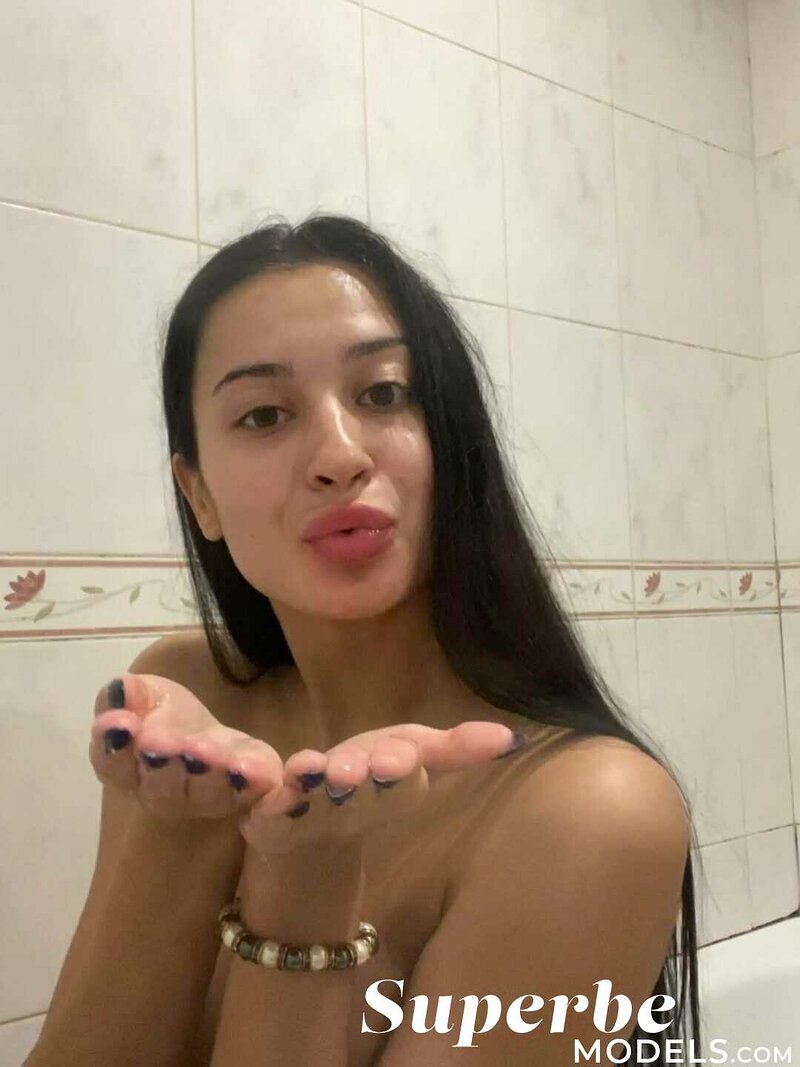 Вика, 38 лет, 1 размер груди